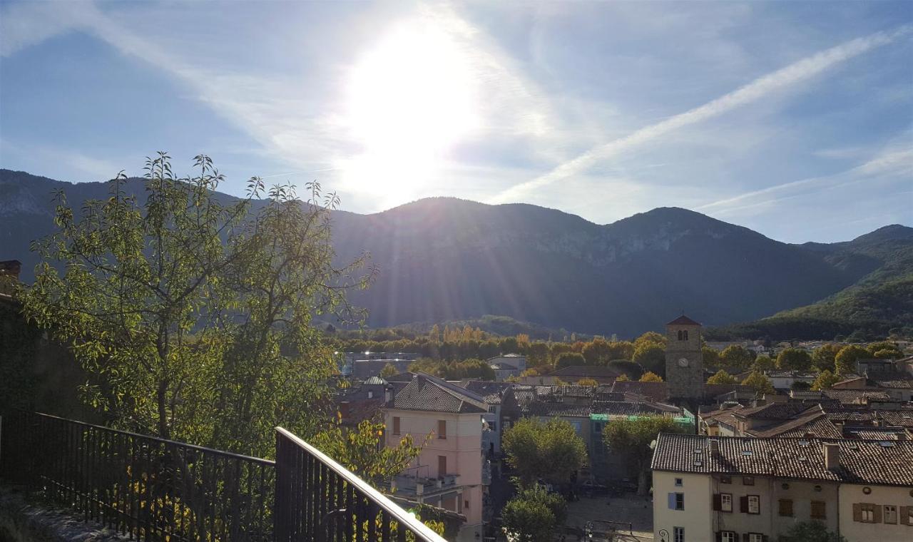 Mountain View Townhouse Quillan Bed & Breakfast Exterior foto